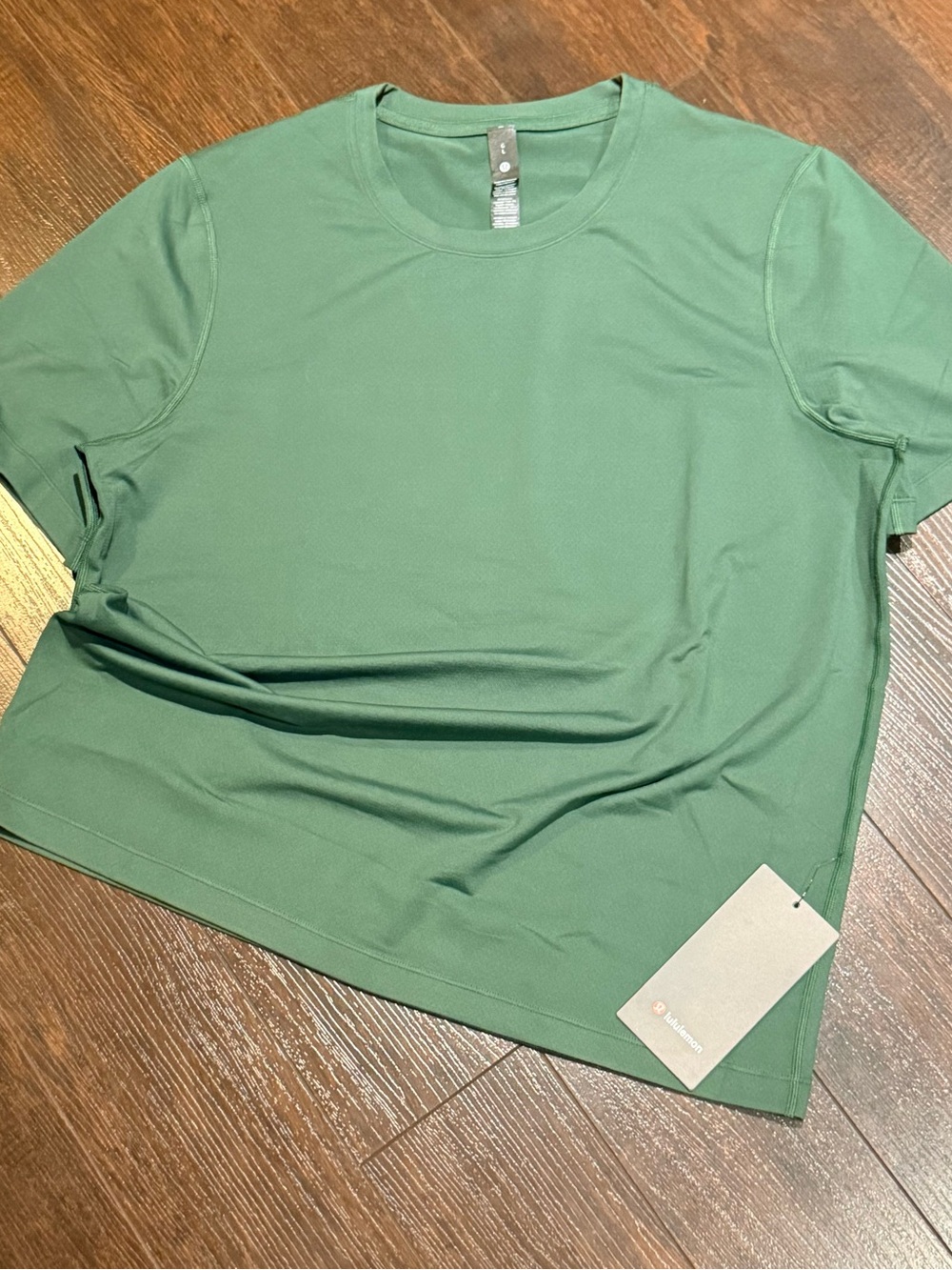 NWT! Lululemon Mesh Soft Jersey Short Sleeve T-Shirt Men’s Size L GOVE Green